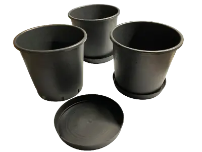 Heavy Duty 25 Litre Containers / Plant Pots + Free Saucers • £38.99