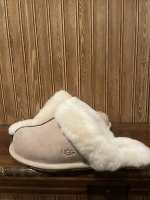 UGG Scuffette II Sand Suede Slippers • $68