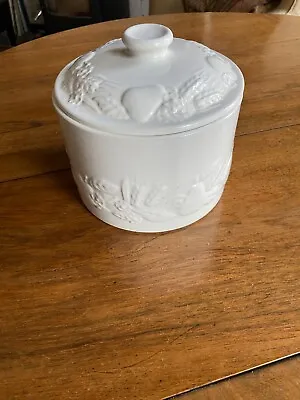 White Decorated Ceramic Storage Container/Biscuit Jar • £12