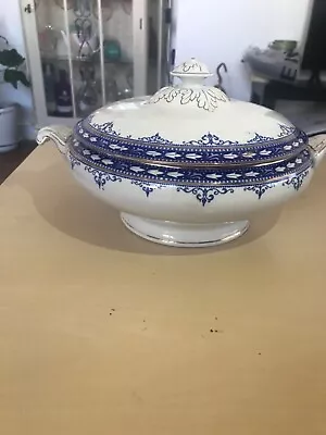 Vintage Blue And White Stoneware Vegetable Tureen With Lid   VGC • £0.99