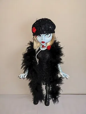 $61.03 • Buy Mezco -Living Dead Dolls - Series 2 - 13  Fashion Victim - Hollywood 