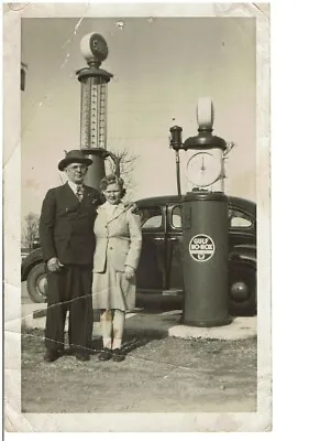 Vintage Gas Pump Photos - 1940's Gulf Visible Pump And Gulf No-Nox Pump Original • $10.99