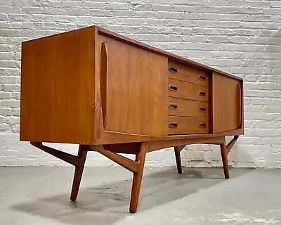 JAW DROPPING Mid Century MODERN Styled Teak Credenza / Media Stand • $4650