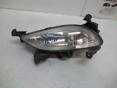 Hyundai I45 Left Indicator/fog/side Bumper Foglamp Yf 05/10-01/13 10 11 12 13 • $80