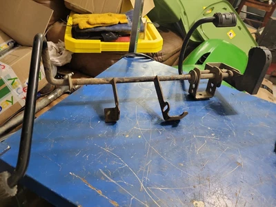$56.99 • Buy JOHN DEERE L120 20 Hp V-TWIN LAWN MOWER BRAKE PEDAL ASSEMBLY 