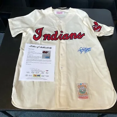 Early Wynn 300 Wins Signed Mitchell & Ness Cleveland Indians Jersey Auto JSA COA • $1295