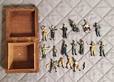 1:35 Lot Of 9 Good And 7 Damaged Painted Military WWII Army Figures • $35