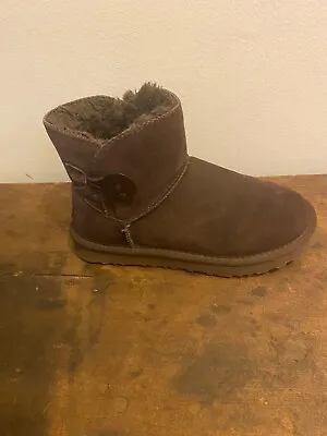 Ugg Boots • $35.99