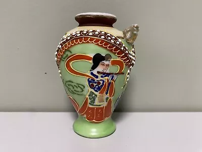 Gold Gilded Dragon Moriage Vase Japan • $18