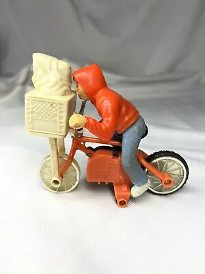 1982 Vintage LJN Toys E.T.  Extra-Terrestrial Elliott On Bicycle W/ E.T. Read  • $20