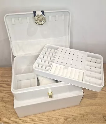 Jewellery Box Organiser For Necklace Earrings Bracelets Rings (White) • £5.99