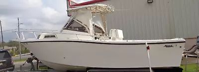 $7995.95 • Buy 1990 Mako 250 Cuddy Cabin 25  Off-shore Fishing  Boat -no Motors Or Trailer!!!!!