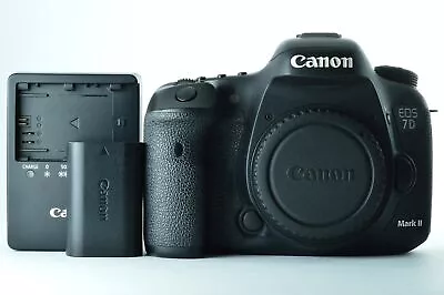 [Near Mint] Canon EOS 7D Mark II Digital SLR Camera (Body Only) • $522