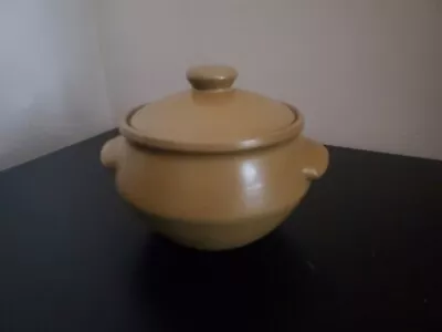 2 Pint Denby Ode Casserole Dish. • £14.99