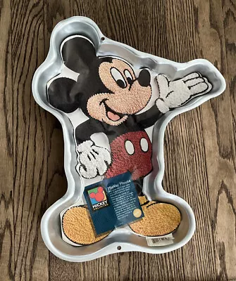 Wilton New Mickey Mouse Vintage Cake Pan #2105-3601 With Original Insert • $16.25