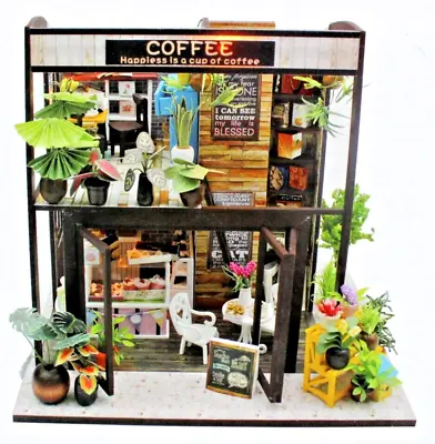 Mayberry Street Miniatures DIY Dollhouse Coffee House 1:24 Scale • $22.99