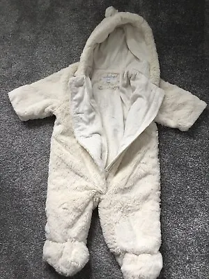 £6 • Buy John Lewis Baby Snowsuit / Pram Suit - Cream/Fluffy - 3-6 Months -EXCELLENT COND