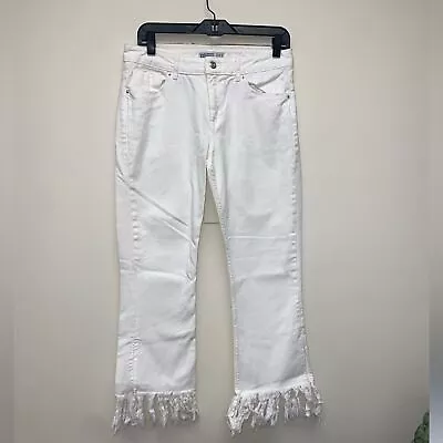 ZARA Basic Flare White Denim Frayed Hem Size 6 • $20