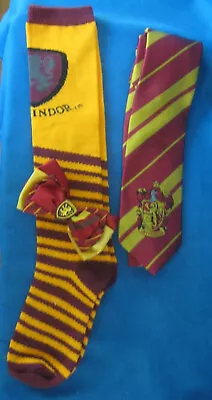 Lot Of Warner Bros Gryffindor Bow Tie Barrette Tie & Knee Socks Harry Potter • $19.95