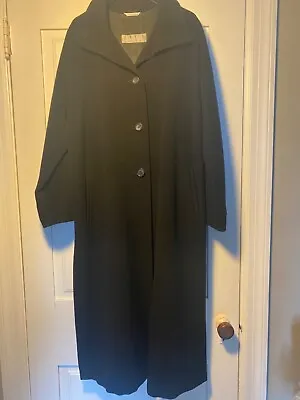 Sale!!!Women’s  “Max Mara   100% Wool Long Coat Size Extra Large 14/16 Pre-owned • $199