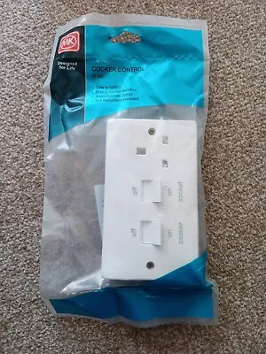 MK 45Amp COOKER DP COOKER SWITCH WITH SOCKET NEW IN UN-OPENED POCKET • £13