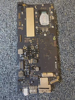 MacBook Pro 13 FAULTY Motherboard I5 8GB A1502 EMC 2835   • £24.50