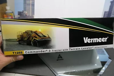 VERMEER TWH 1/50 Scale #085-09001 T1255 COMMANDER 3 TRACTOR W/TERRAIN LEVELER! • $199.99