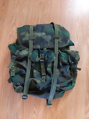 US Military Woodland Camo Alice Pack Field Pack Radio Backpack Med. VINTAGE • $70