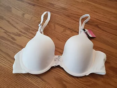 NWT Maidenform Self Expressions Lightly Lined 38B • $18.95