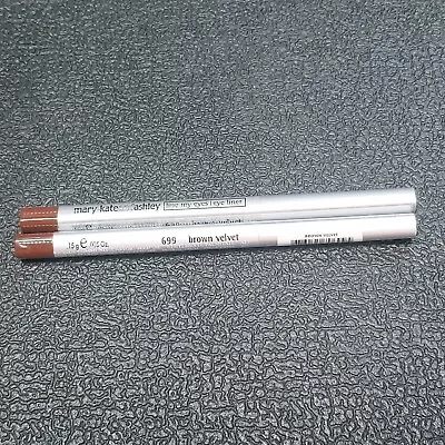 Lot Of 2 Mary-Kate And Ashley Line My Eyes 699 Brown Velvet Eyeliner • $8