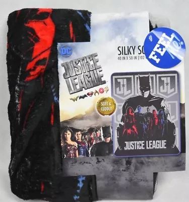 Justice League Silky Throw Blanket 40  X 50   Cuddly New In Package • $17.99