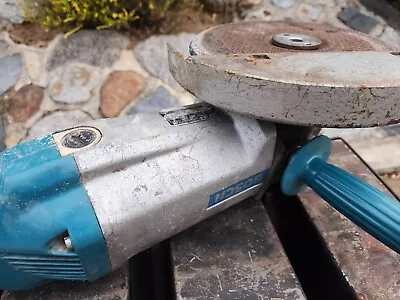 Bosch 9-Inch Angle Grinder Good Working Condition • $16.50