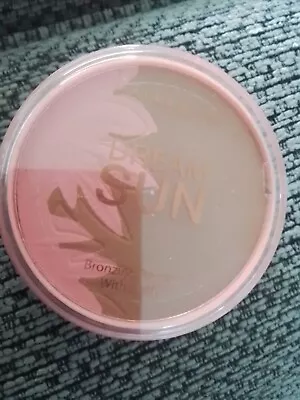 Maybelline Dream Bronzing Powder With Blush- 10 Bronzed Tropics ~ 16g  • £5.10