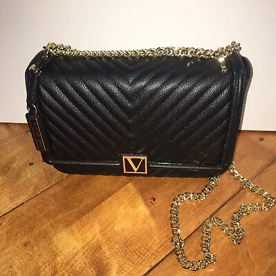 Victoria's Secret Black Crossbody Purse Gold Chain Strap Quilted Design A32 • $26.88