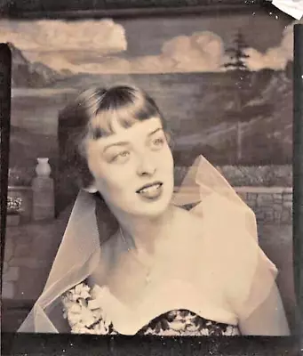 VINTAGE PHOTO BOOTH  BEAUTY Fashion ELEGANT GLAMOR  YOUNG WOMAN   STRAPLESS GOWN • $9.95