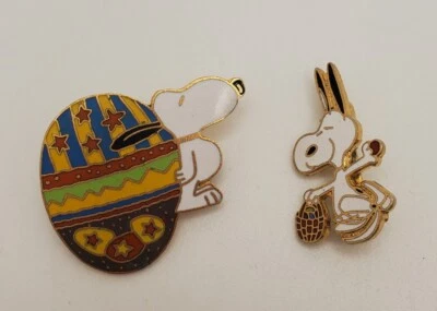 $19.80 • Buy Snoopy With Easter Egg & Easter Basket Lot Of 2 Lapel Hat Pin Pinback Peanuts