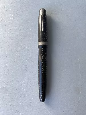 VINTAGE PARKER VACUMATIC Black Fountain Pen • $99.99
