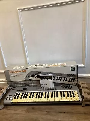 £79.99 • Buy M-AUDIO OXYGEN 49 MIDI CONTROLLER KEYBOARD - Silver