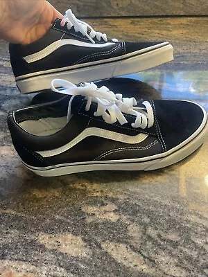 Vans Unisex Size 6.5 • $29.99