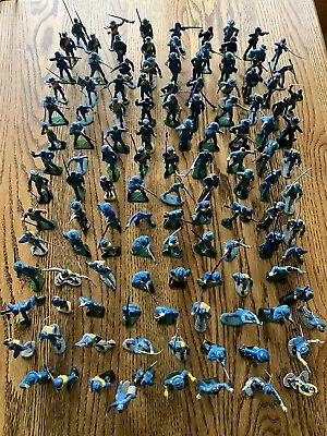 Lot Of 165 Vtg Plastic Mini Miniature Soldiers • $56.99