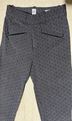 GAP Slim Fit Cropped Trousers ~Preppy Style ~ Perfect For Autumn Winter '23 UK 8 • £3