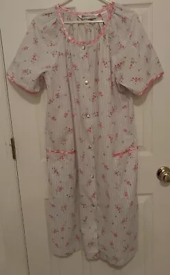 Vintage Morning Glory By Jasmine Rose House Coat Short Sleeve Two Pockets... • $19.99