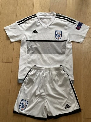 £14 • Buy Cyprus Football Strip Child Age 12