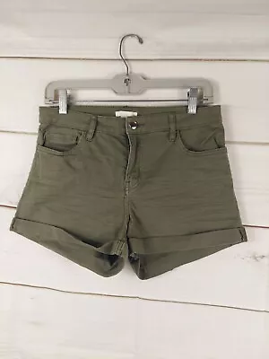 H&M Women's Shorts Size 8 Classic Roll Up Outwear Green Stretch • $7.75