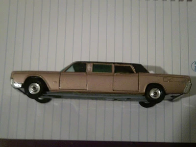 £15 • Buy Corgi Lincoln Continental Limousine