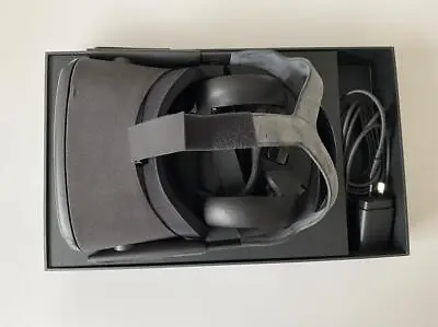 Meta Oculus Quest All-In-One VR Headset Black 64GB Boxed • $299.50
