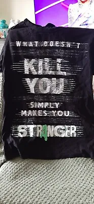 What Doesn't Kill You Simply Makes You Stranger- Cosmic T Shirt Size XL • £4.50