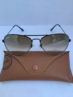 Ray-Ban Aviator Sunglasses 002/51 RB3025 58m Black Frame Brown Gradient Lenses • $8.50