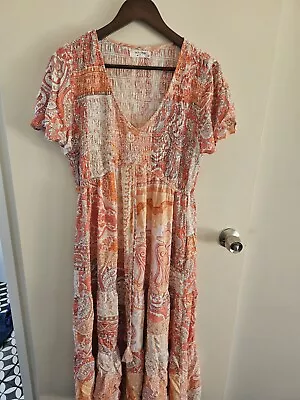 Salty Crush Dress Size 16 • $3.50