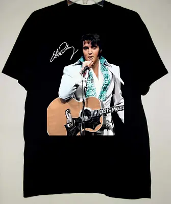 Elvis Presley Singing With His Guitar Signature Unisex T-Shirt All Size • $17.99